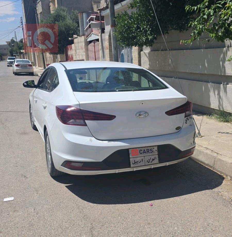هيونداي النترا